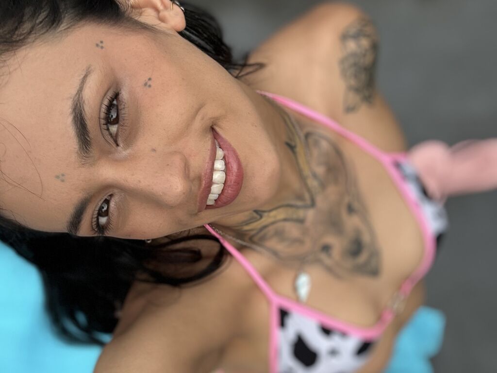 Hannah Benson